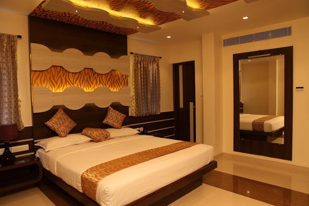 Sbs Grand Otel Coimbatore Oda fotoğraf