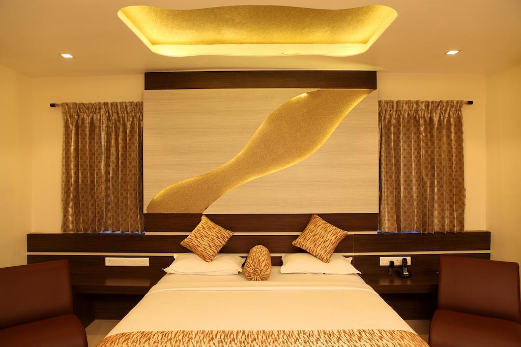 Sbs Grand Otel Coimbatore Oda fotoğraf