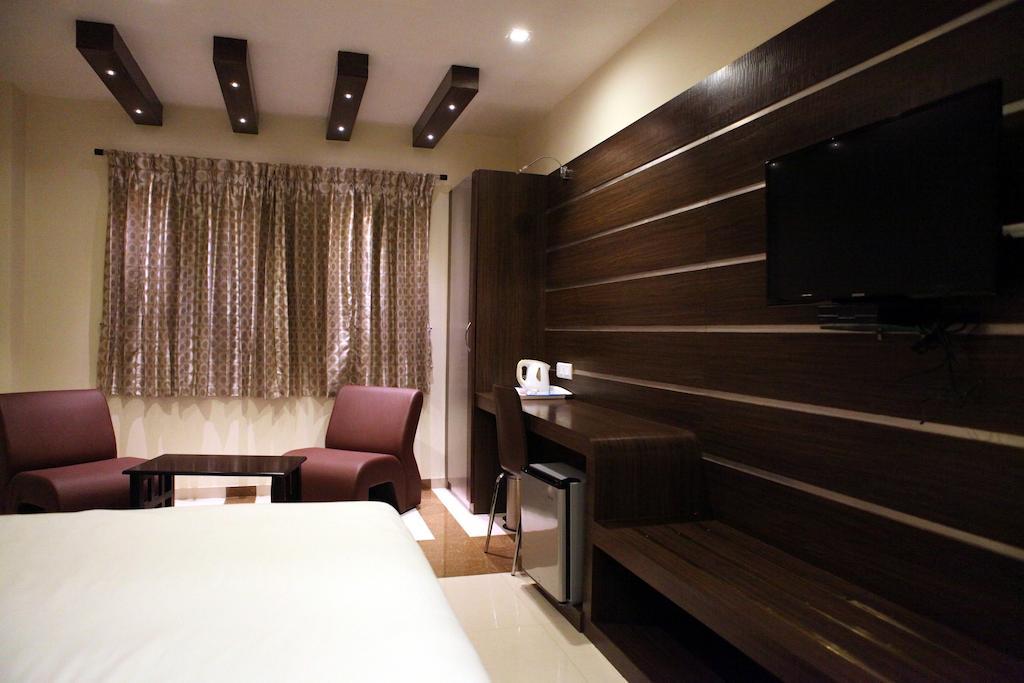 Sbs Grand Otel Coimbatore Oda fotoğraf